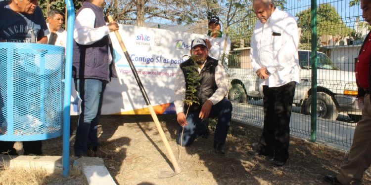 Marcha bien “Victoria con espacios limpios para hacer deporte”