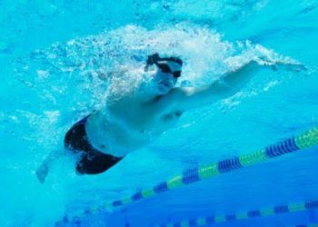 ¿Que debes hacer si entra agua a tus oídos?