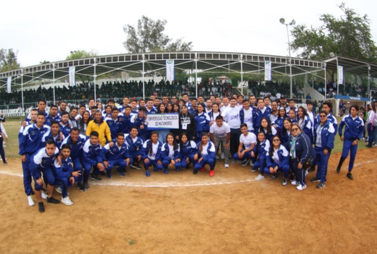 En acción Regional de Universidades Tecnológicas