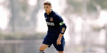 Interviene “Chicharito” en victoria del Galaxy