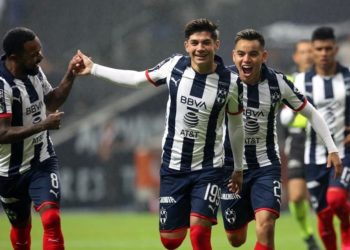Un juvenil resuelve para Monterrey