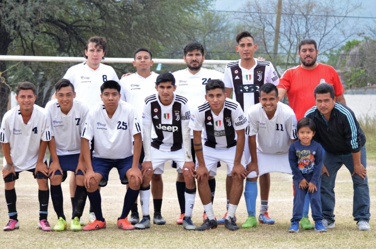 Se impone Loma Alta en partido amistoso