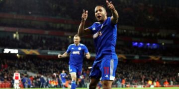 Sorpresa griega en Londres; echan al Arsenal