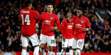 Despedaza Man United al Brujas