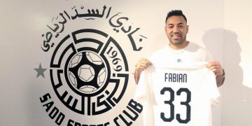 Presentan a Marco Fabián con el Al Sadd de Qatar