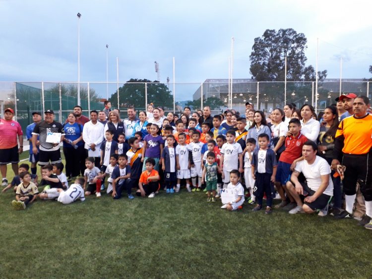 Celebran Órices su primer aniversario