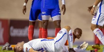 Inmovilizan rodilla de paraguayo Aguilar