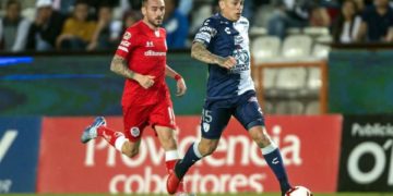 Le sacan triunfo de la bolsa a Toluca