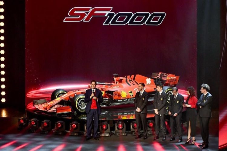 Presenta Ferrari su nuevo automóvil