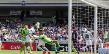 Quita Monarcas invicto a Pumas