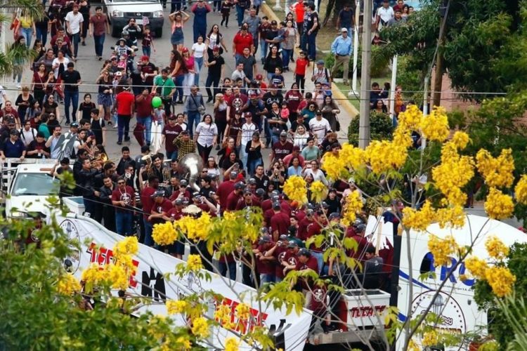 Celebra Tomateros con su gente título 12