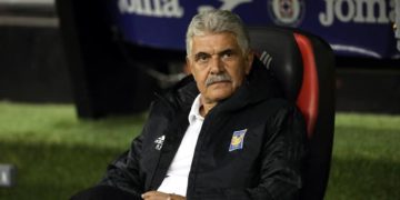 Amargo cumpleaños del “Tuca”