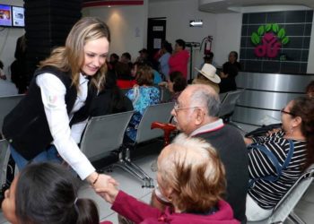 Beneficia DIF Madero a población con 5ta. Campaña Oftalmológica