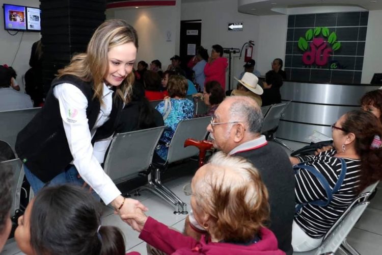 Beneficia DIF Madero a población con 5ta. Campaña Oftalmológica