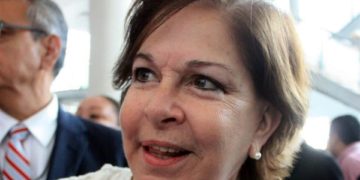 Regresa Mercedes Guillén a funciones de Notaria Pública en Tampico