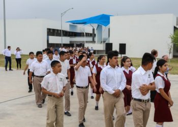 Reporta cupo lleno  Secundaria de Villas de Nuevo Laredo