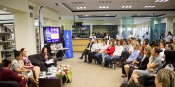Mujeres escritoras tamaulipecas ofrecen charla en la UAT