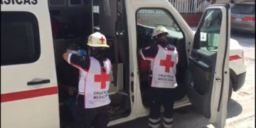 Albañil cae de andamio y se lesiona