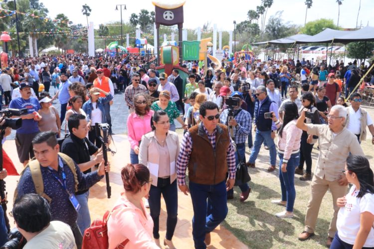 La fortaleza de un pueblo está en sus familias: Alcalde Mario López