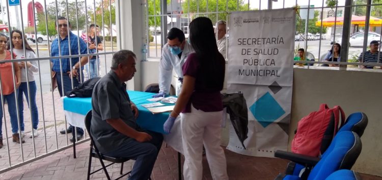 A no bajar la guardia contra el COVID-19 convoca Mario López