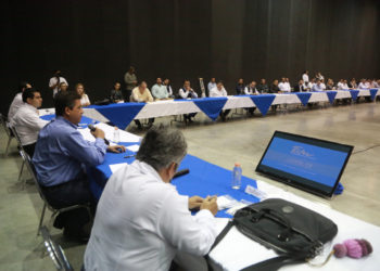 Convoca Cabeza de Vaca a alcaldes de Tamaulipas a hacer frente al Coronavirus