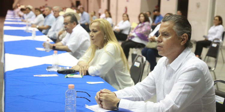 Convoca Cabeza de Vaca a alcaldes de Tamaulipas a hacer frente al Coronavirus