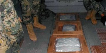 Aseguran Semar, FGR y GN 63 kilos de cristal en Baja California