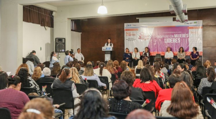 Dedica Ayuntamiento de Nuevo Laredo marzo a la mujer
