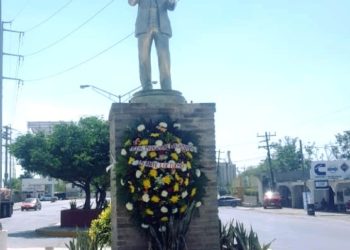 Recuerdan a Rigo Tovar en su XV aniversario luctuoso