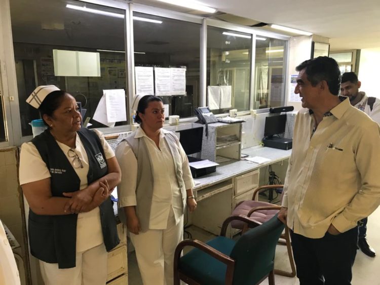 Realiza Américo Villarreal gira de supervisión por la frontera