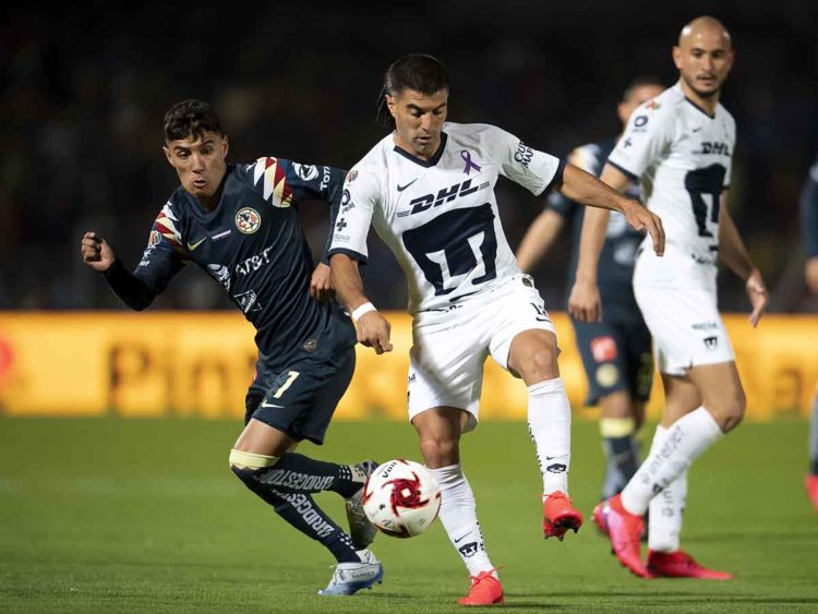 Pumas y América brindan intenso empate 3-3