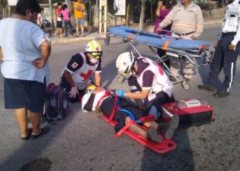 Se lesiona motociclista en choque