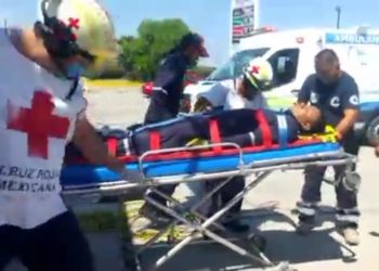 Se electrocuta empleado de Teléfonos