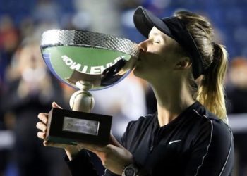 Alza  ucraniana Svitolina corona regia de tenis 