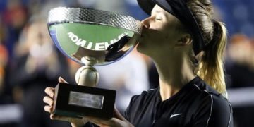 Alza  ucraniana Svitolina corona regia de tenis 