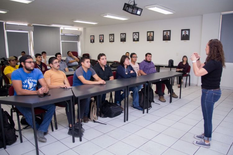 Concientiza UAT a sus profesores y alumnos sobre violencia de género