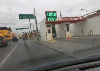 Peso sufre ¨descalabro” frente al dólar, en Nuevo Laredo
