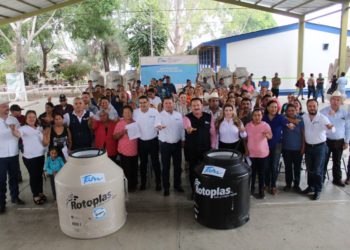 Entrega Gobierno de Tamauipas beneficios a familias del municipio de Hidalgo