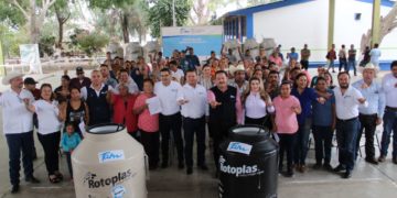 Entrega Gobierno de Tamauipas beneficios a familias del municipio de Hidalgo