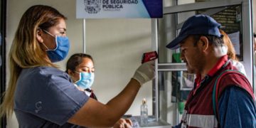 Instalan filtro sanitario en entrada de Presidencia Municipal de Matamoros