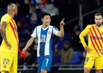 Se recupera de coronavirus chino Wu Lei