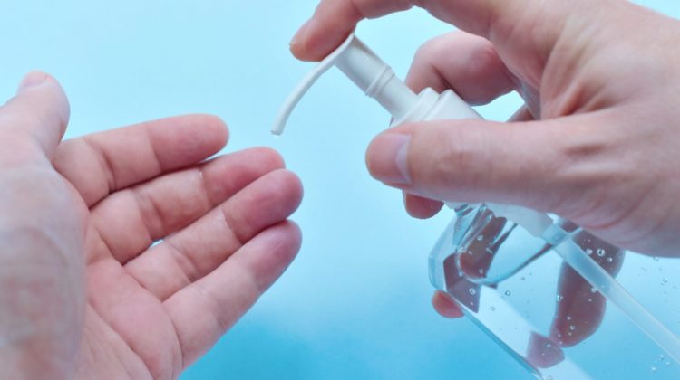 Gel antibacterial casero ¿Es buena idea? 👀