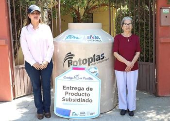 Entrega individual de tinacos subsidiados, beneficia a 1,500 habitantes de Victoria.