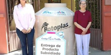 Entrega individual de tinacos subsidiados, beneficia a 1,500 habitantes de Victoria.