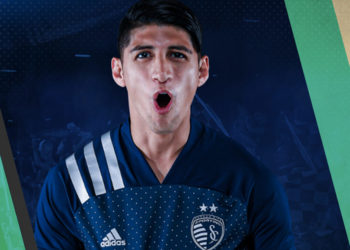 Alan Pulido llora porque extraña el fútbol