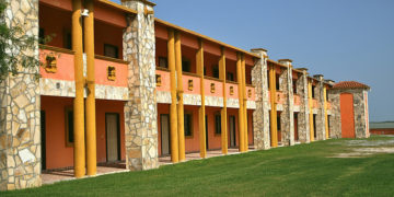 Por baja demanda dueños de hoteles optan por cierre