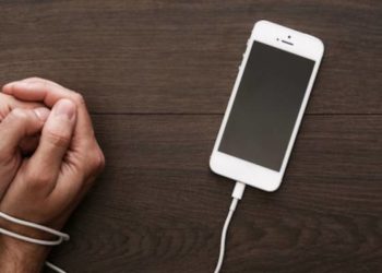 5 tipos de adictos al celular ¿Cuál eres tú?