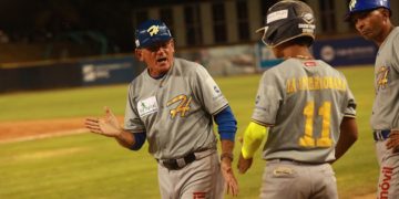 Suspenden a mánager cubano de béisbol por golpear a jugador