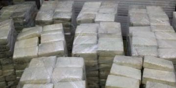 Confiscan alrededor de 2 millones de dólares en narcóticos