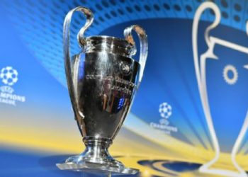 UEFA posterga a junio las finales de Champions y Europa League
